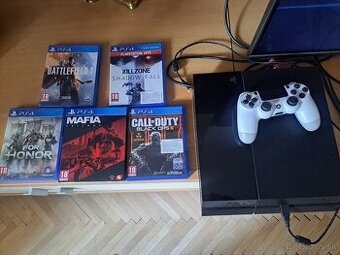 PS4 +4 HRY + MAFIA TRILÓGIA