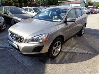 Volvo XC60 D5 Kinetic Geartronic AWD