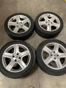 Elektrony peugeot 205/55 R17