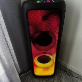 JBL Partybox 1000 – top stav, veľmi málo používaný