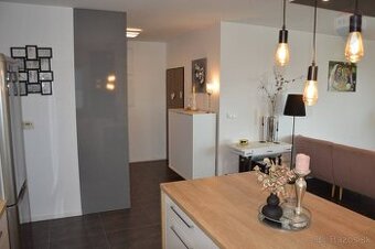 Predaj novostavba 3 izbový byt Nitra + garážové státie + 2 x