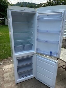 Whirlpool chladnička s mrazakom