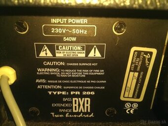 Bas gitarove kombo Fender