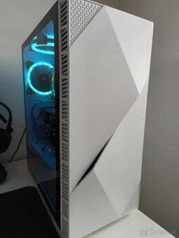 Herný PC delo na hry: Vyladená zostava s R7 3700X/RX 6700XT