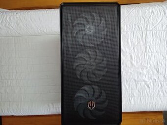 Endorfy Arx 500 ARGB