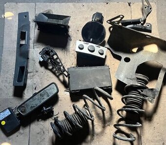 Vsetko komplet za 100e Opel Astra H Cierna