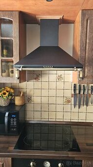 Komínový odsávač pár ELECTROLUX séria 300