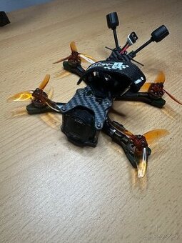 FPV drone Quadmula Djinn F25 SP + doplnky