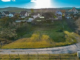 Na predaj pozemok v obci Bunde - 1