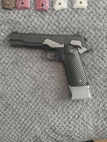 Predám 1911 .45acp