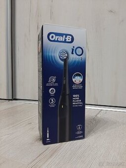 Oral b i0 series 2