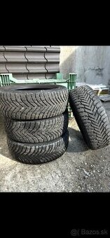 Celoročné NOKIAN weatherproof SUV 225/60R17