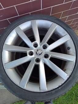Predam alu disky Skoda R18