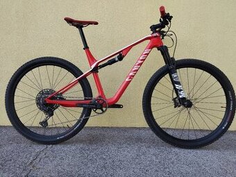 Horský bicykel Canyon LUX CF SL 7.0 carbon