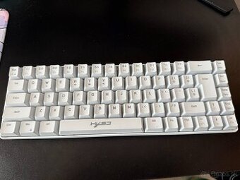 Membránová RGB klávesnica