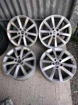 4ks alu disky orig. Škoda 5x112 r18