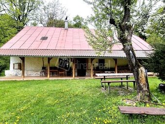Očarujúci dobový rodinný dom užívaný ako celoročn…