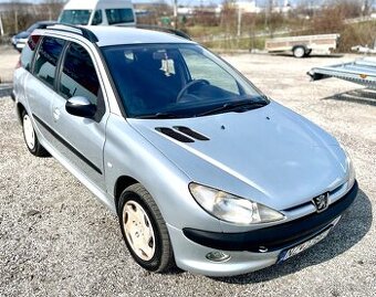 Peugeot 206 SW 1,4i 55 kW