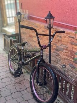 Bmx bicykle