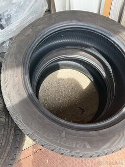 2 ks pneu Vredensteim 215/55 98w m+s dot023
