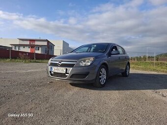 Opel Astra H