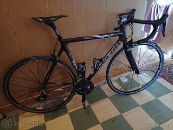 Predám celokarbon TREK 5500