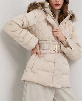 bunda Guess PC 200€