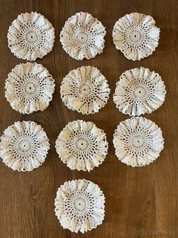 10 dielny set háčkovaných obrúskov v top stave