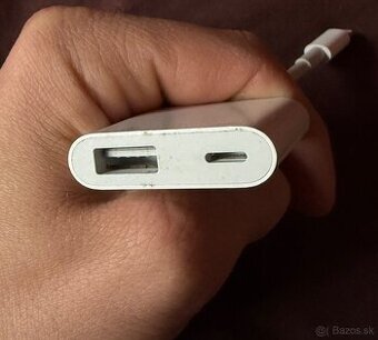 Apple Lightning to USB 3 Camera Adapter