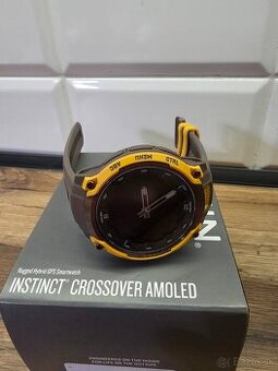 Predam smart hybridne hodinky Garmin Crossover Amoled