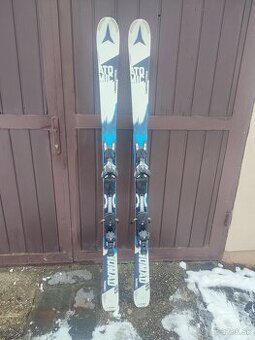 Lyže+lyžiarky atomic