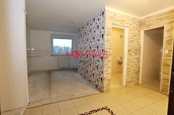 VEĽKÝ 2-IZB.BYT S 2 LODŽIAMI, KTORÝ VIETE PREROBIŤ NA 3-IZBÁ