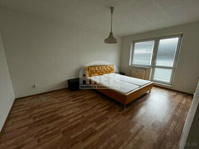 1- izbový byt na sídlisku SNP v Michalovciach