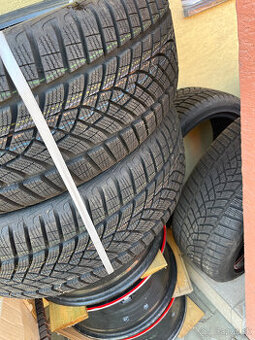 Predam nove 4x zimne pneu GoodYear 225/45R18