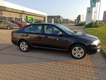 Škoda Octavia 1,6 benzín 2012