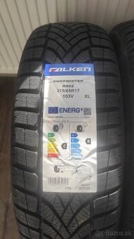 Falken Eurowinter HS02 215/65 R17 103V