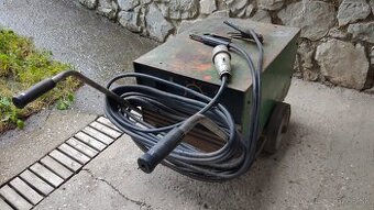 Zváračka WTU 200