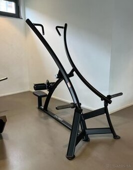 Pulldown stroje na chrbat