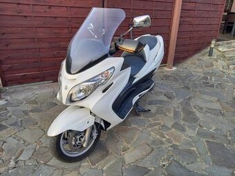 Suzuki Burgman 400 2009