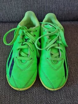 Halovky Adidas 30