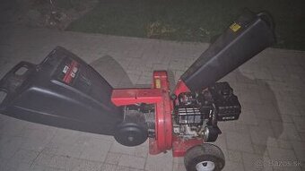 Drvič konárov Honda 8kW benzin