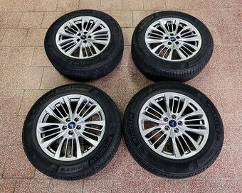 Ford Kuga Zimné kolesá 225/60 R18 Michelin