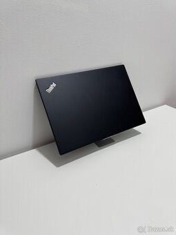 Lenovo ThinkPad X390 16/512GB Top Stav
