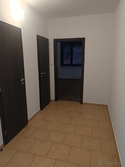 4 izbový byt s loggiou, 76m2