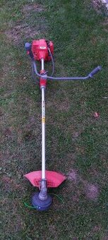 Krovinorez Oleo-Mac 735T