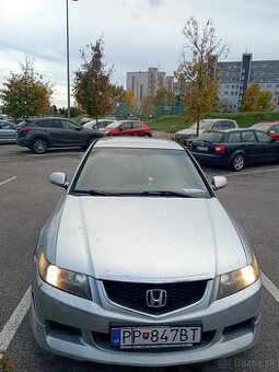 Honda Accord 2.2d 103kw - 1