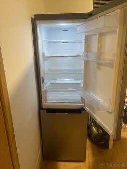 Chladnička s mraznickou