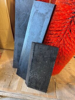 Gumené brity na radlice