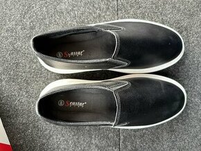 Slip on tenisky