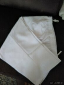Dámske biele letné nohavice